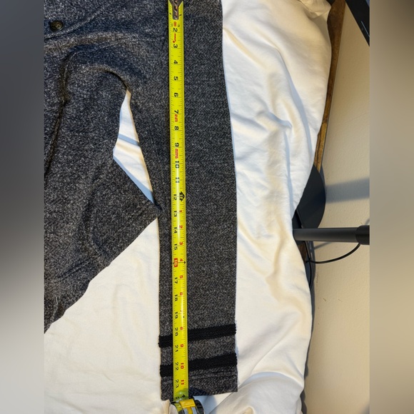 Tommy Hilfiger Black and Gray Band Jacket-Never Worn - Picture 8 of 8